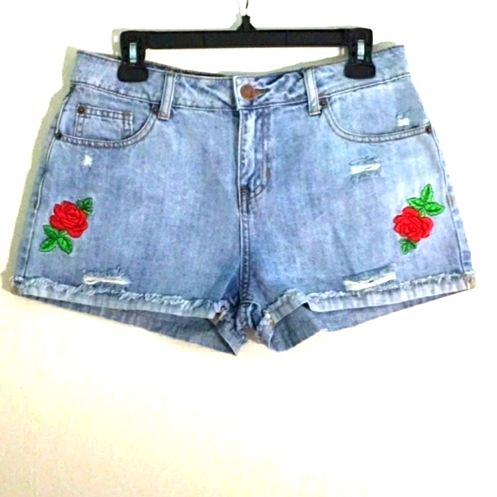 Ashley Mason Roll Cuff Denim Embroidered Shorts Size 28